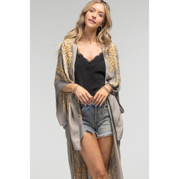 SOLD OUT Gray & Yellow Damask Print Pompom Trim Bohemian Kimono Wrap Coverup - Picture 2 of 5